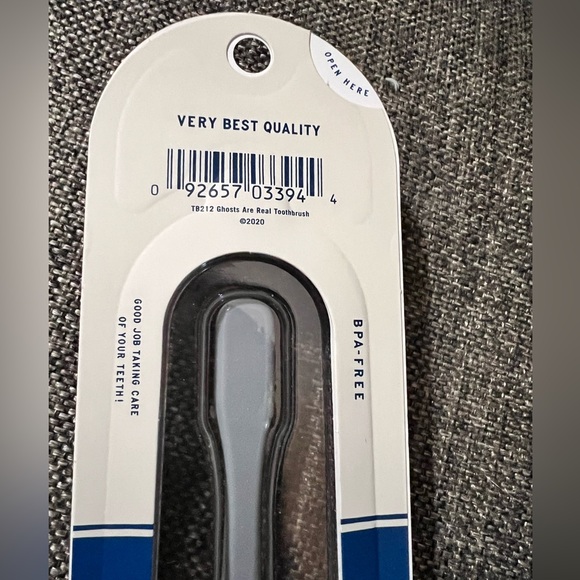 New in package Blue Q Toothbrush - Picture 6 of 6